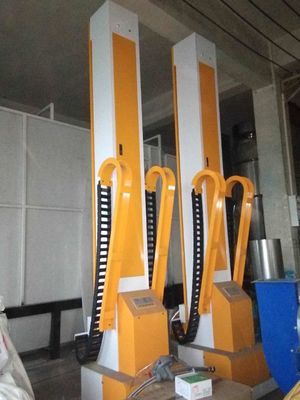 Concorrenziale macchina di spruzzo di vernice automatica in polvere riciclatore 700 * 700 * 2400mm