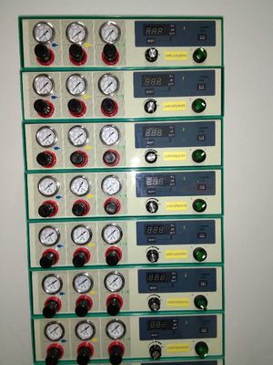 Apparecchiature per il rivestimento in polvere di substrati industriali di acciaio con e con elettrospinatura automatica